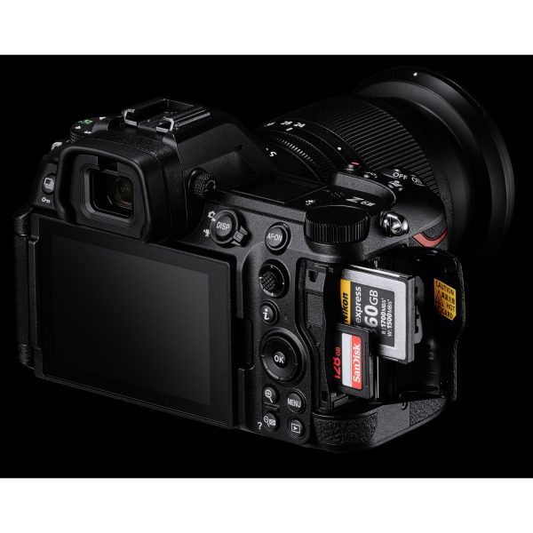 NIkon Z6 III